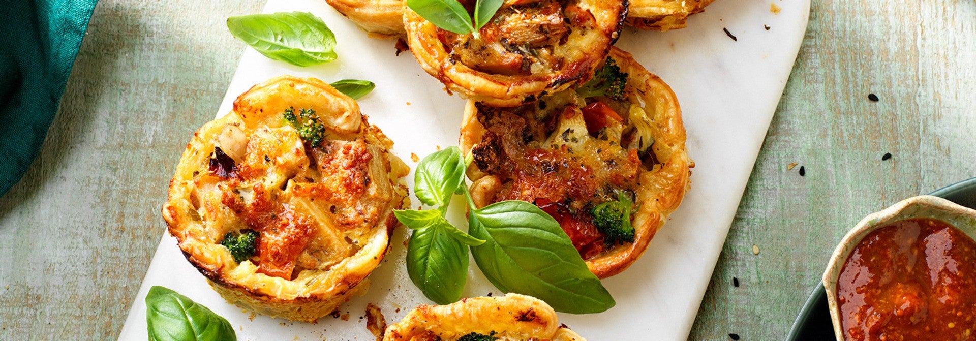 Mini quiches aux morceaux marinés