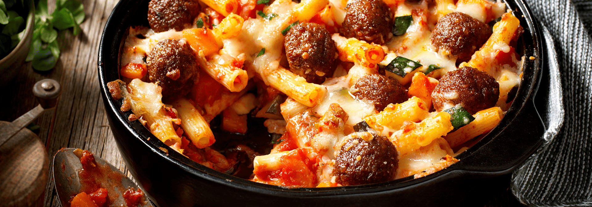 Pâtes gratinées au potiron et boulettes de légumes