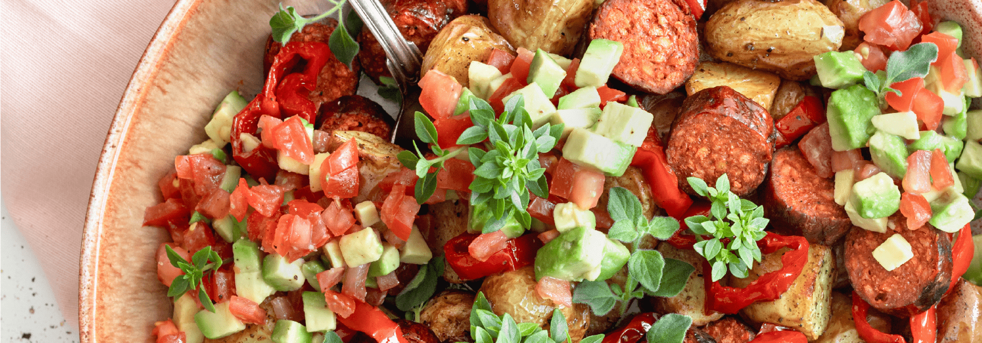 Salade de Sensational Chorizo, avocat, grenailles et poivron grillé