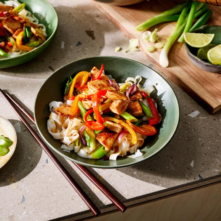 Nouilles aux légumes sautés Filet Pieces