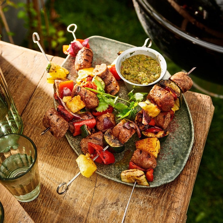 Brochettes d'ananas à la saucisse barbecue