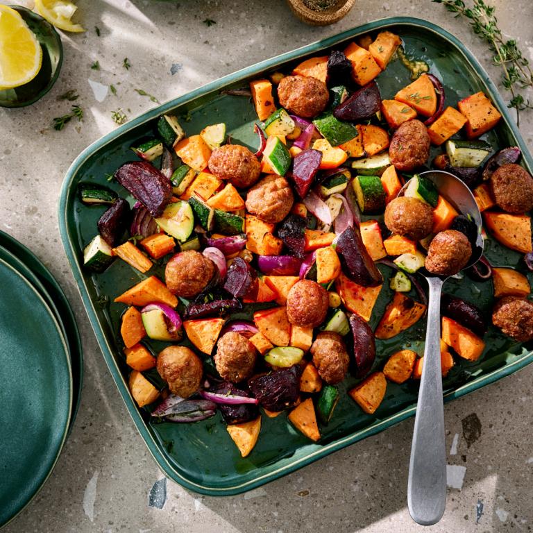 Traybake winter salad with vegan balls Traybake winter salad with vegan balls