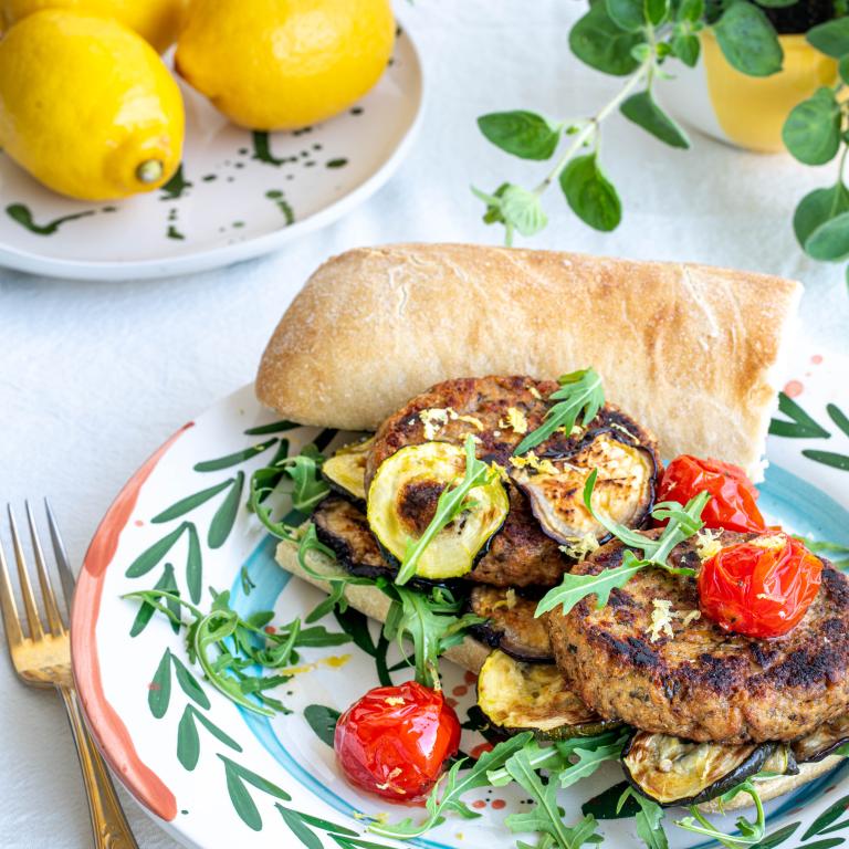 Ciabatta met meatball-style rondo