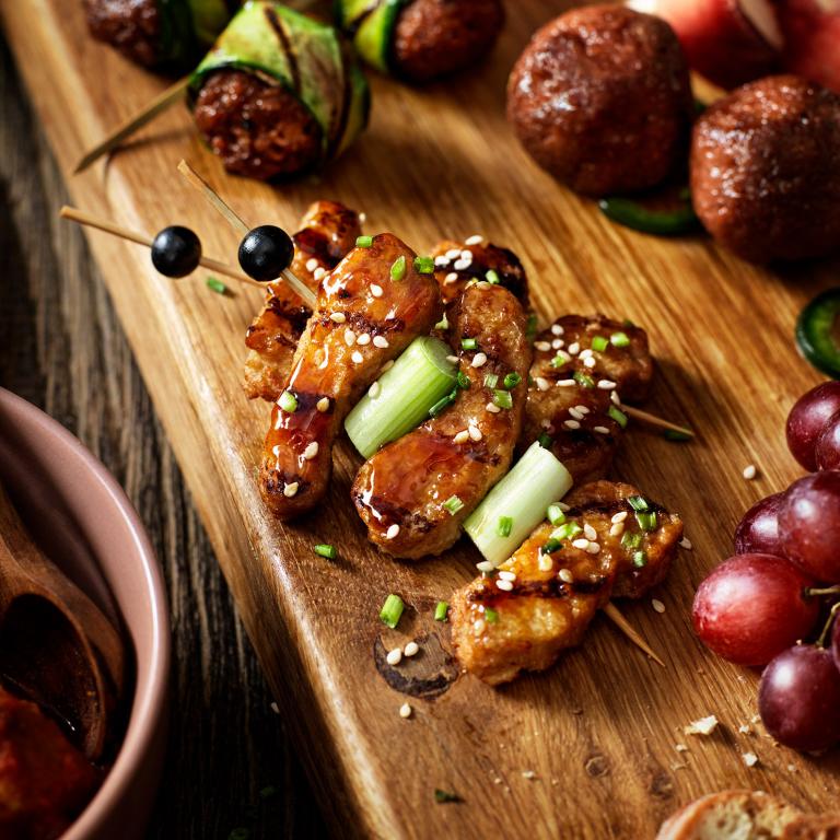 Brochette de morceaux grillés marinés Morceaux grillés Garden Gourmet